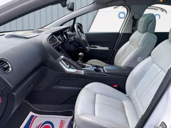 Peugeot 3008 1.6 HDi Roland Garros Euro 5 5dr