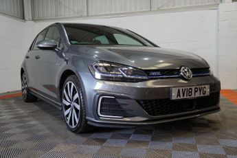 Volkswagen Golf 1.4 TSI 8.7kWh GTE Advance DSG Euro 6 (s/s) 5dr