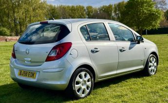 Vauxhall Corsa 1.4i 16v Club 5dr