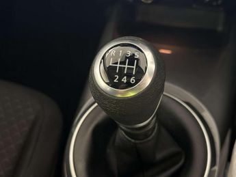 Nissan Juke 1.0 DIG-T Visia SUV 5dr Petrol Manual Euro 6 (s/s) (114 ps)