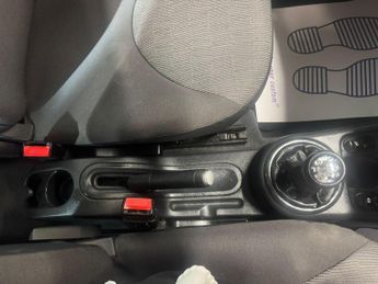 Citroen C3 1.4 HDi Rhythm 5dr