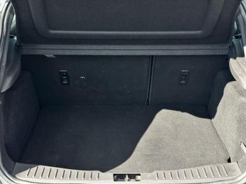 Ford Focus 1.0T EcoBoost ST-Line Auto Euro 6 (s/s) 5dr