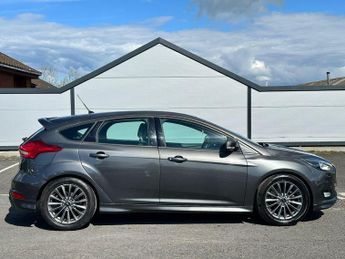 Ford Focus 1.0T EcoBoost ST-Line Auto Euro 6 (s/s) 5dr