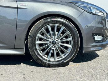 Ford Focus 1.0T EcoBoost ST-Line Auto Euro 6 (s/s) 5dr
