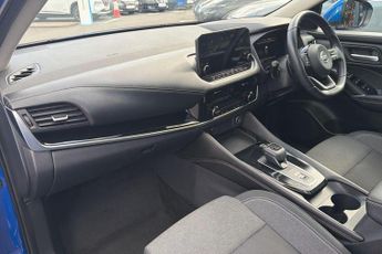 Nissan Qashqai 1.3 DiG-T MH 158 N-Connecta 5dr Xtronic