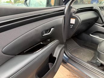 Hyundai TUCSON 1.6 h T-GDi SE Connect SUV 5dr Petrol Hybrid Auto Euro 6 (s/s) (