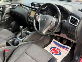 Nissan Qashqai 1.2 DIG-T Acenta Premium 2WD Euro 5 (s/s) 5dr