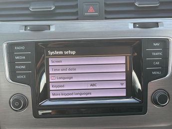 Volkswagen Golf 1.6 TDI BlueMotion Tech Match Euro 5 (s/s) 5dr