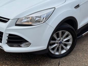 Ford Kuga 2.0 TDCi Titanium Powershift AWD Euro 6 (s/s) 5dr