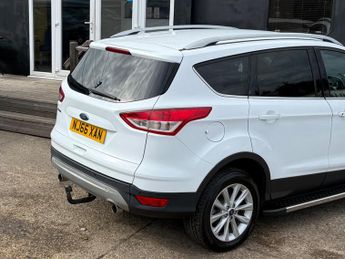 Ford Kuga 2.0 TDCi Titanium Powershift AWD Euro 6 (s/s) 5dr