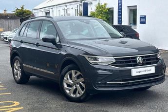 Volkswagen Tiguan 1.5 TSI 150 Life 5dr ** Sat Nav**