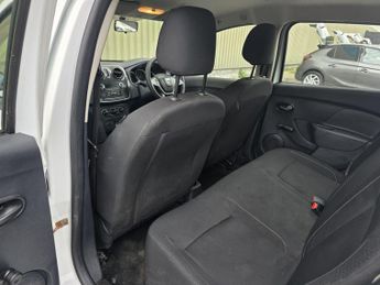 Dacia Sandero 1.0 SCe Essential Euro 6 5dr
