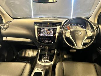 Nissan Navara 2.3 dCi Tekna Auto 4WD Euro 6 4dr
