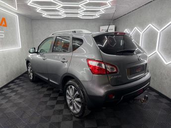 Nissan Qashqai 2.0 dCi Tekna Auto 4WD Euro 5 5dr (AVM)