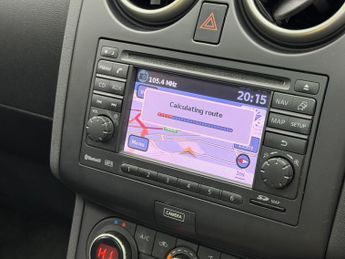 Nissan Qashqai 2.0 dCi Tekna Auto 4WD Euro 5 5dr (AVM)