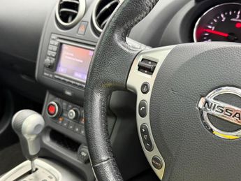 Nissan Qashqai 2.0 dCi Tekna Auto 4WD Euro 5 5dr (AVM)