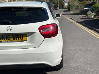 Mercedes-Benz A Class 1.5 A180d SE 7G-DCT Euro 6 (s/s) 5dr