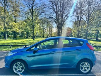 Ford Fiesta 1.4 Zetec 5dr