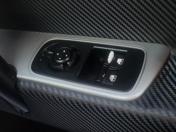 Alfa Romeo MiTo 1.4 TB MultiAir Quadrifoglio Verde TCT Euro 6 (s/s) 3dr