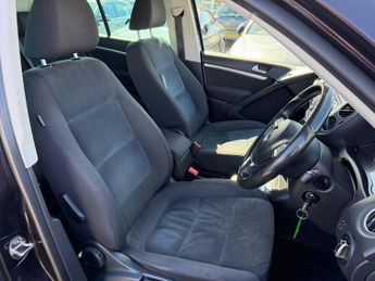 Volkswagen Tiguan 2.0 TDI BlueMotion Tech Match DSG 4WD Euro 5 (s/s) 5dr