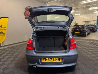 BMW 1 Series 2.0 120d SE Steptronic Euro 4 5dr