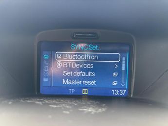 Ford Fiesta 1.0T EcoBoost Zetec Powershift Euro 5 5dr