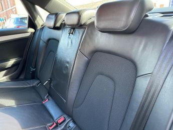Audi A4 2.0 TDI S line Multitronic Euro 5 (s/s) 4dr