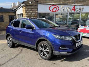 Nissan Qashqai 1.3 DIG-T N-Connecta Euro 6 (s/s) 5dr