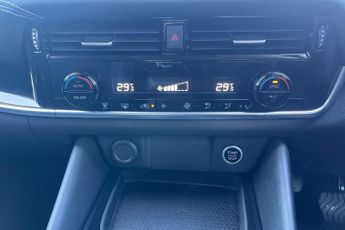 Nissan Qashqai 1.3 DiG-T MH 158 N-Connecta 5dr 4WD Xtronic