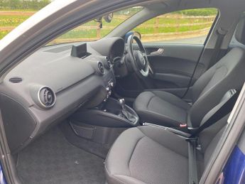 Audi A1 1.4 TFSI Sport Sportback 5dr Petrol S Tronic Euro 5 (s/s) (122 p