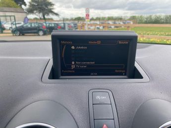 Audi A1 1.4 TFSI Sport Sportback 5dr Petrol S Tronic Euro 5 (s/s) (122 p