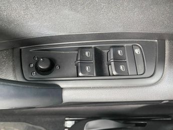 Audi A1 1.4 TFSI Sport Sportback 5dr Petrol S Tronic Euro 5 (s/s) (122 p
