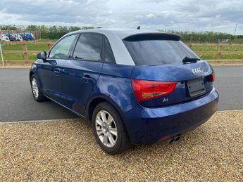 Audi A1 1.4 TFSI Sport Sportback 5dr Petrol S Tronic Euro 5 (s/s) (122 p