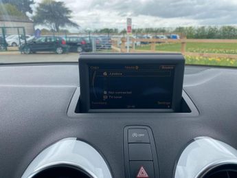 Audi A1 1.4 TFSI S line Sportback 5dr Petrol S Tronic Euro 5 (185 ps)