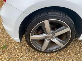 Audi A1 1.4 TFSI S line Sportback 5dr Petrol S Tronic Euro 5 (185 ps)