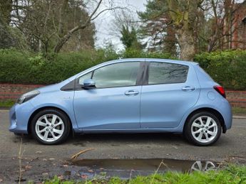 Toyota Yaris 1.5 VVT-h Excel E-CVT Euro 6 5dr (15in Alloy)