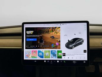 Tesla Model 3 (Dual Motor) Long Range Saloon 4dr Electric Auto 4WDE (346 ps)