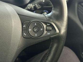 Vauxhall Corsa Electric 50kWh Elite Premium Hatchback 5dr Electric Auto (136 ps)