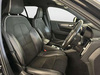 Volvo XC40 1.5h T5 Twin Engine Recharge 10.7kWh R-Design Pro SUV 5dr Petrol