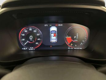 Volvo XC40 1.5h T5 Twin Engine Recharge 10.7kWh R-Design Pro SUV 5dr Petrol