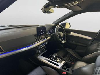 Audi Q5 2.0 TFSIe 55 Competition SUV 5dr Petrol Plug-in Hybrid S Tronic 