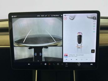 Tesla Model 3 Standard Range Plus Saloon 4dr Electric Auto RWD (241 bhp)