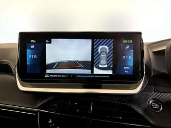 Peugeot E-2008 50kWh GT SUV 5dr Electric Auto (136 ps)