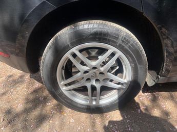 Porsche Macan 3.0 TD V6 S PDK 4WD Euro 6 (s/s) 5dr