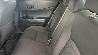 Toyota C-HR 1.8 VVT-h Design CVT Euro 6 (s/s) 5dr