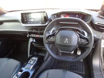 Peugeot 2008 1.2 PureTech Allure Premium + EAT Euro 6 (s/s) 5dr