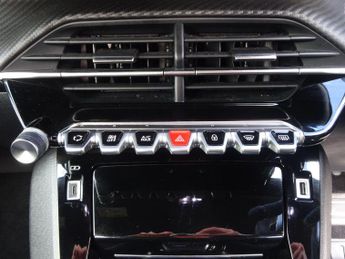 Peugeot 2008 1.2 PureTech Allure Premium + EAT Euro 6 (s/s) 5dr