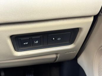 Land Rover Discovery Sport 2.0 TD4 HSE Auto 4WD Euro 6 (s/s) 5dr