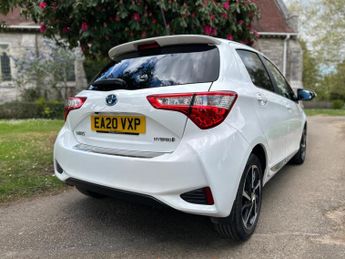 Toyota Yaris 1.5 VVT-h Excel E-CVT Euro 6 (s/s) 5dr