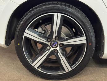 Volvo S60 2.0 D4 R-Design Lux Nav Auto Euro 6 (s/s) 4dr